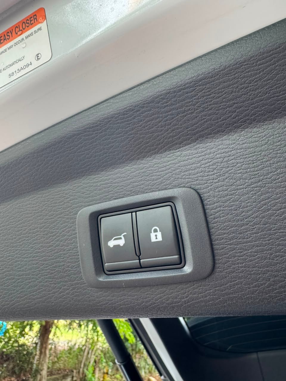 MITSUBISHI OUTLANDER 2024 - Imagen 6