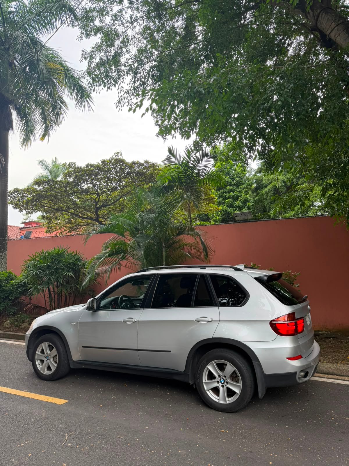 BMW X5 XDRIVE30D 2011 - Imagen 2