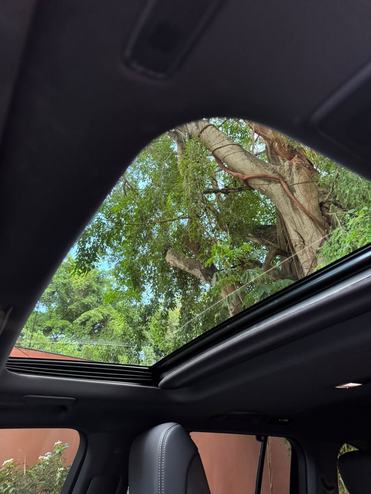 LEXUS LX600 2025 - Imagen 4