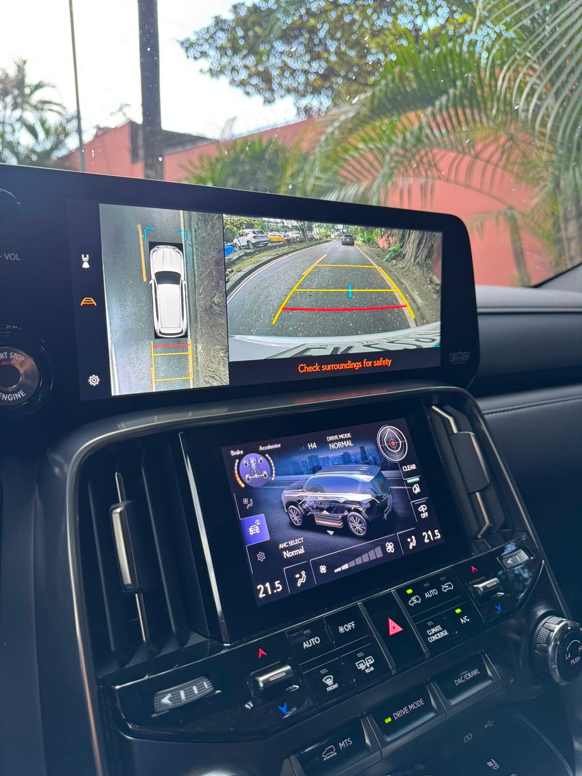 LEXUS LX600 2025 - Imagen 11
