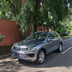 VOLSKWAGEN TOUAREG TDI 2015