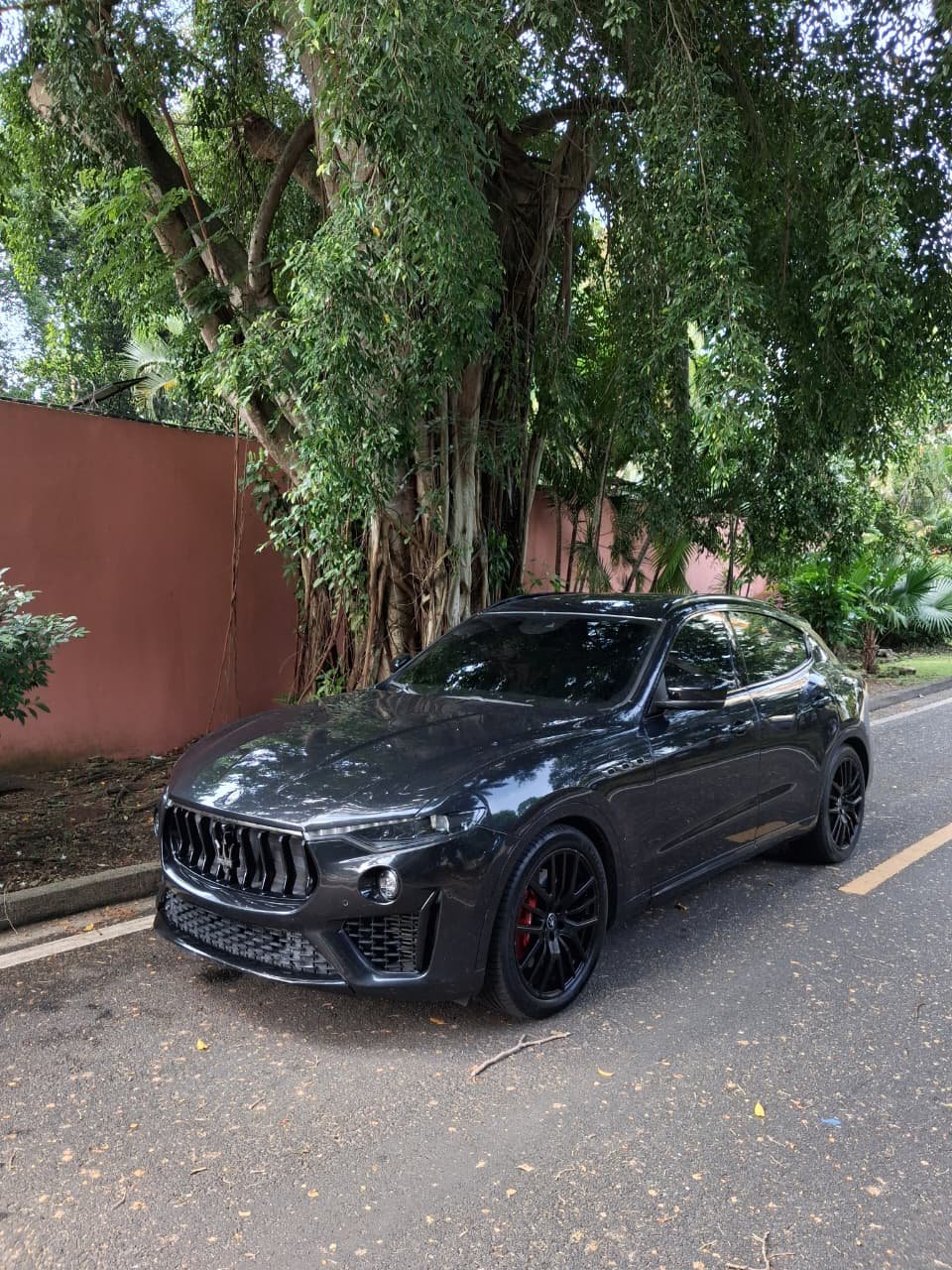 MASERATI LEVANTE MODENA 2022
