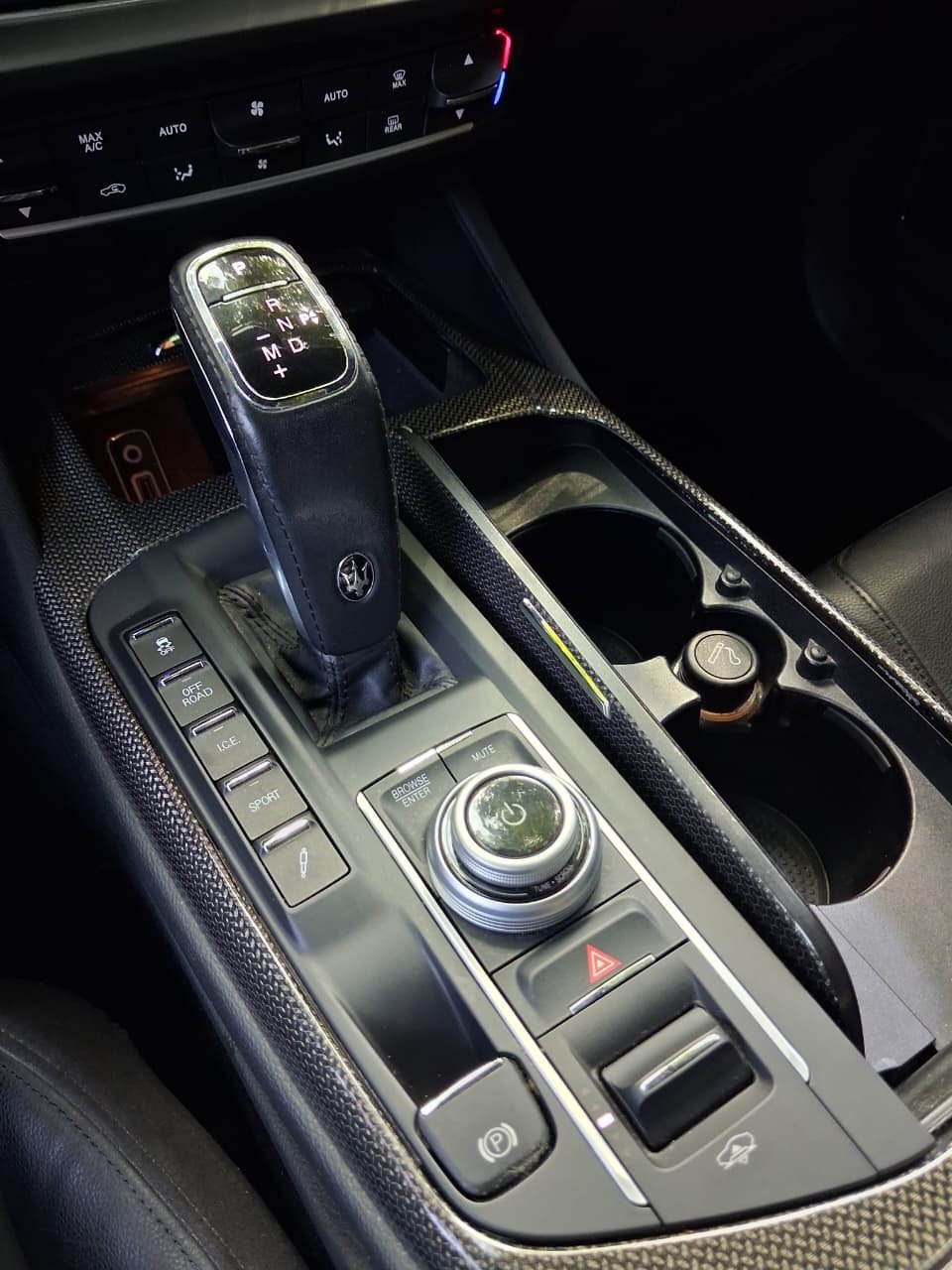 MASERATI LEVANTE MODENA 2022 - Imagen 12