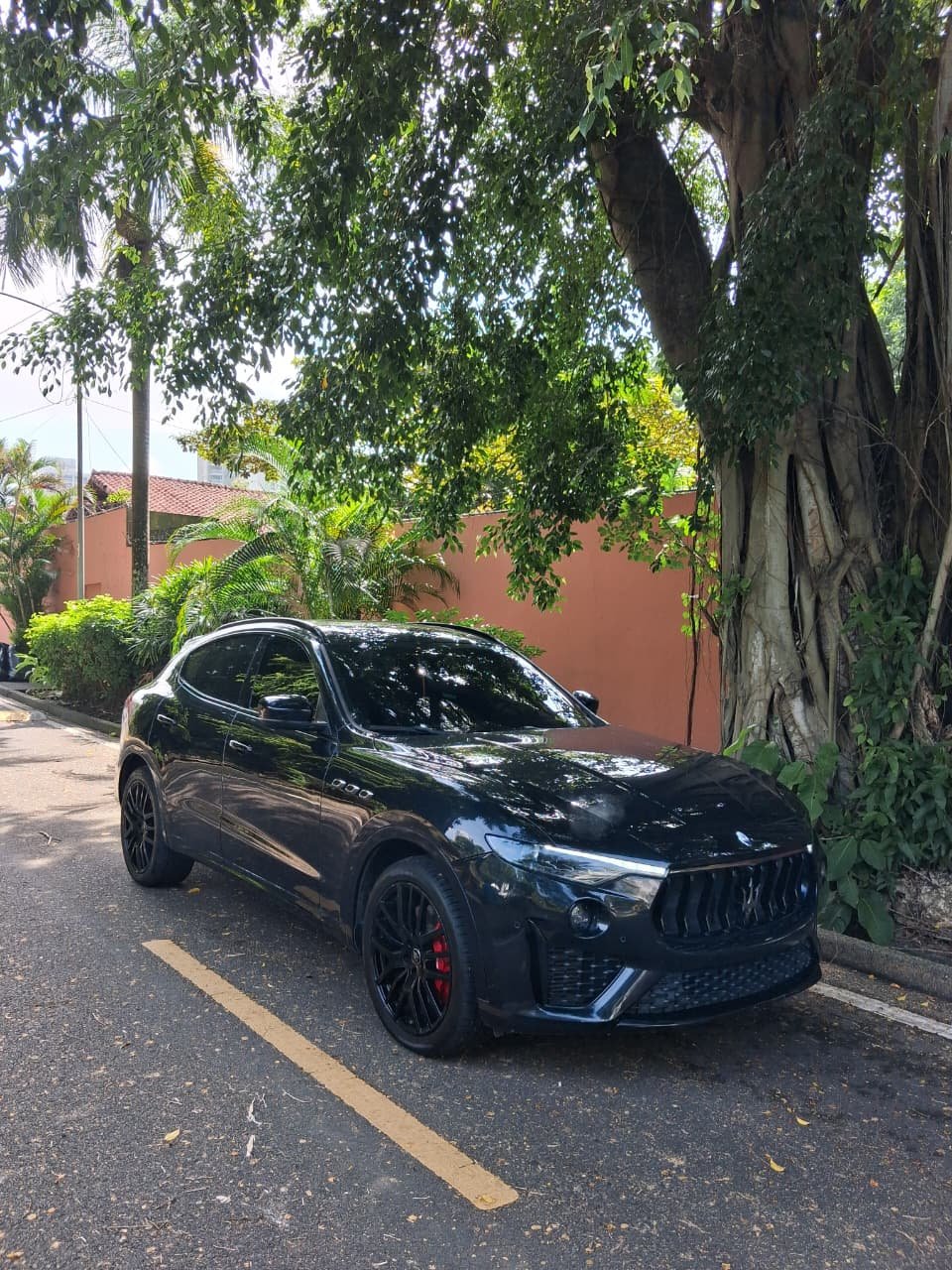 MASERATI LEVANTE MODENA 2022 - Imagen 19