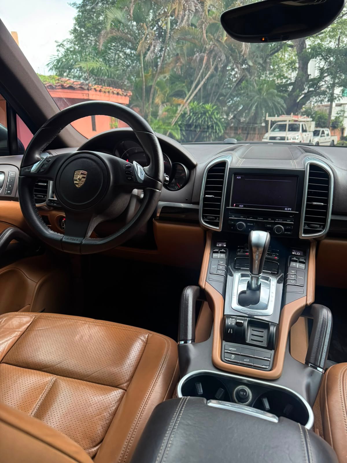 PORSCHE CAYENNE 2012 - Imagen 10