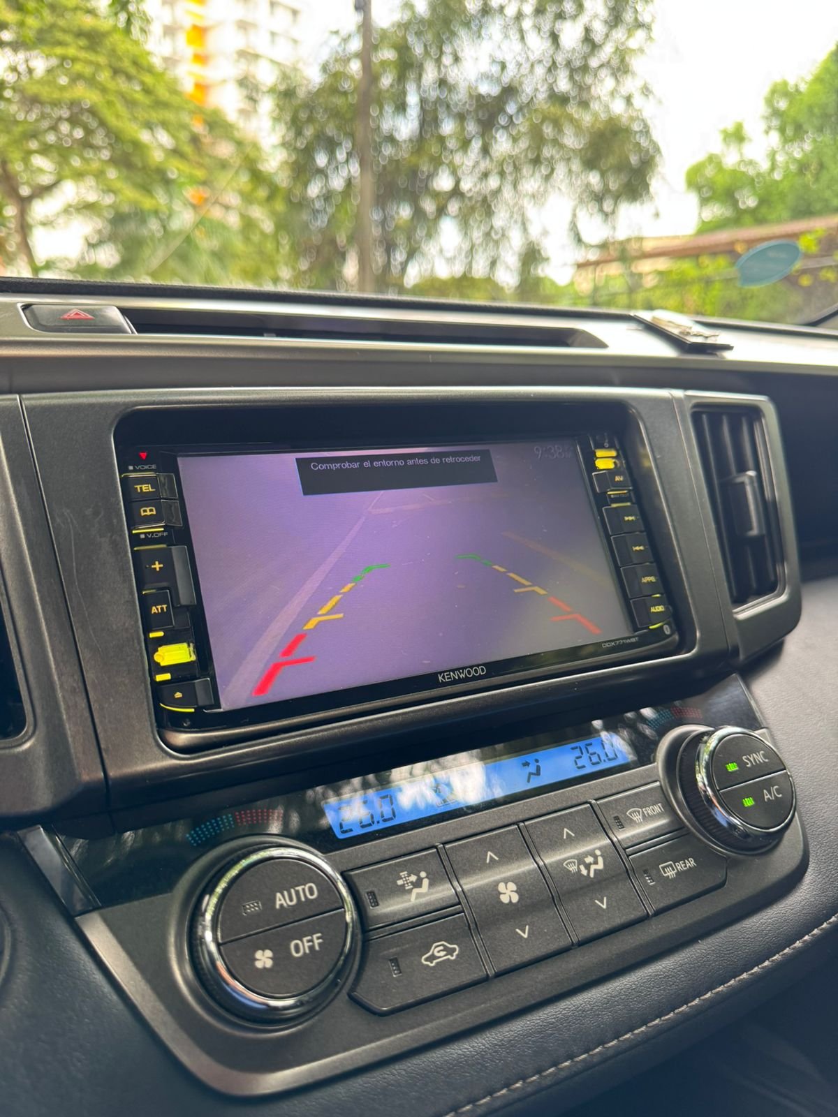TOYOTA RAV4 2015 - Imagen 6