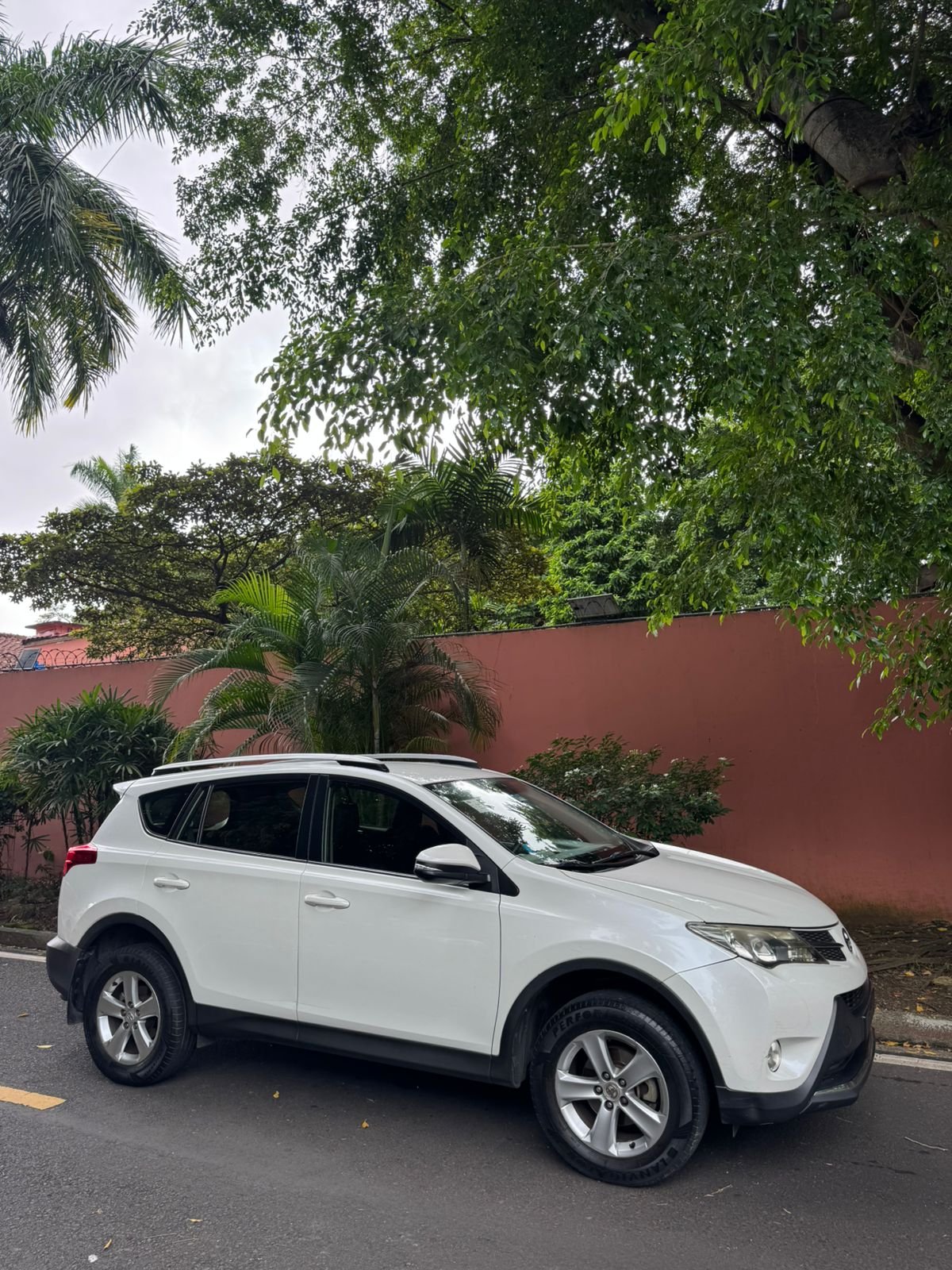 TOYOTA RAV4 2015 - Imagen 11