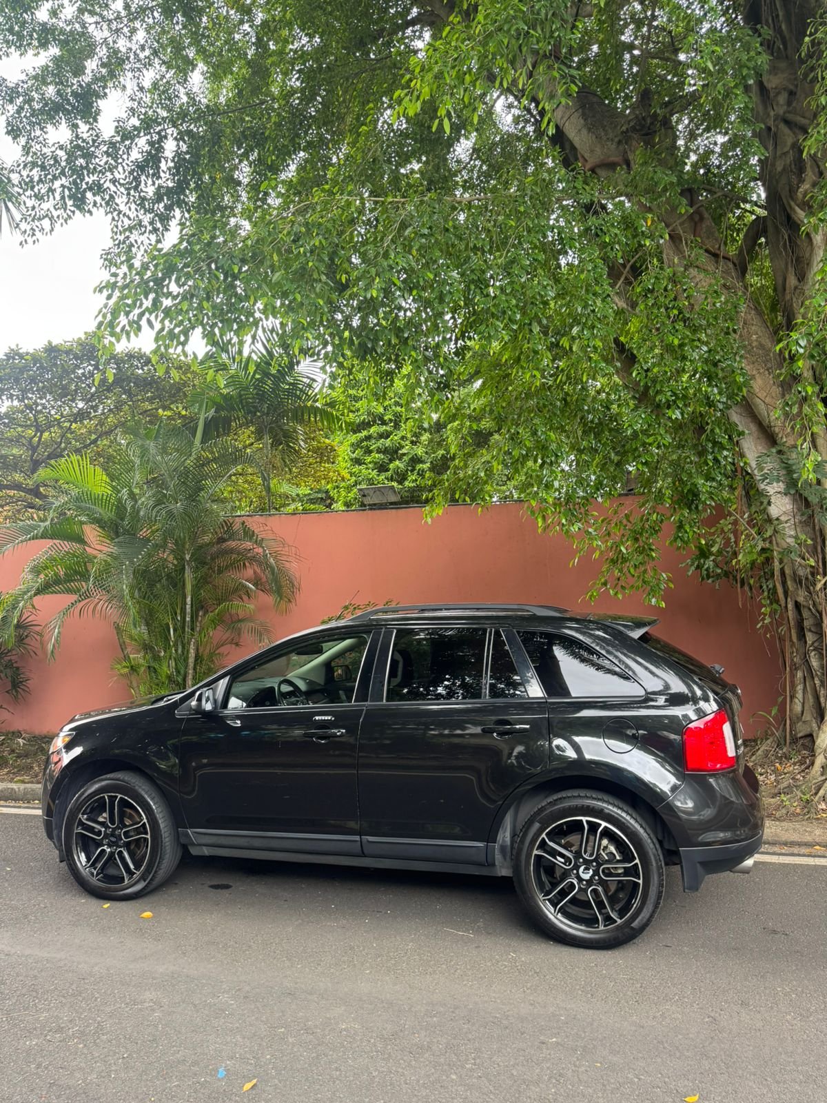 FORD EDGE BLACKSILVER 2014 - Imagen 6