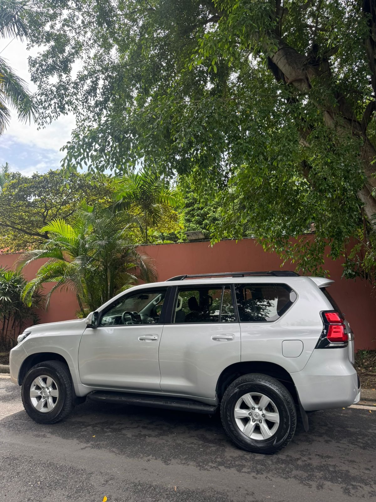 TOYOTA PRADO TX.L 2017 - Imagen 4