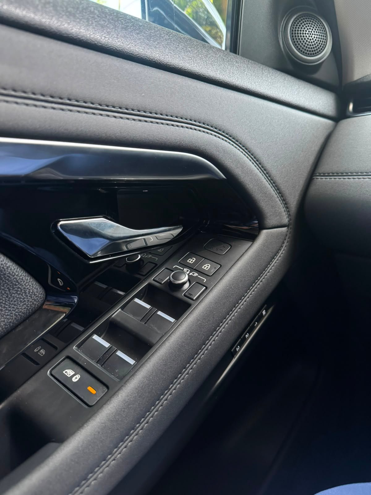 RANGE ROVER EVOQUE 2022 - Imagen 12