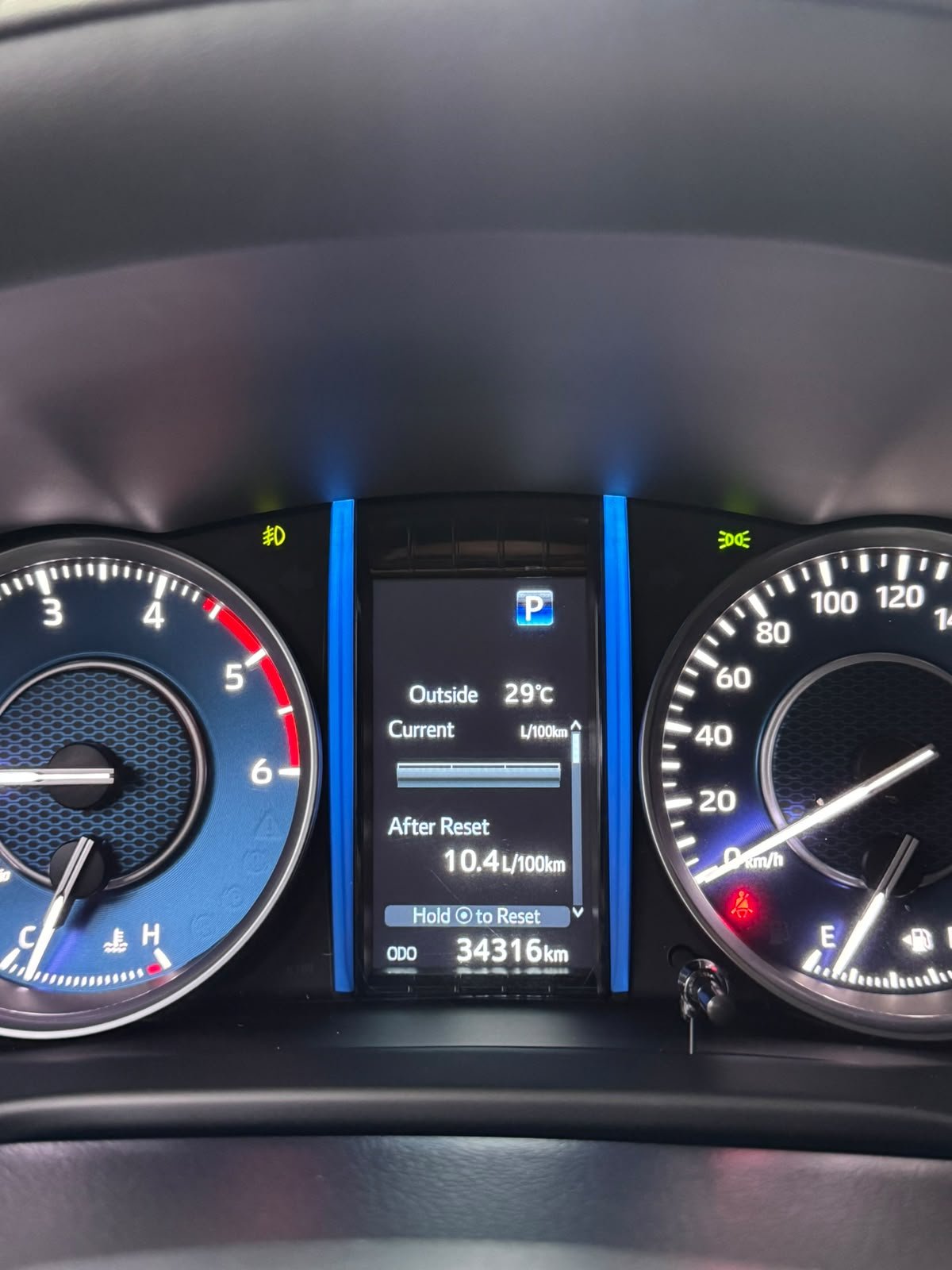TOYOTA FORTUNER SRV 2025 - Imagen 10