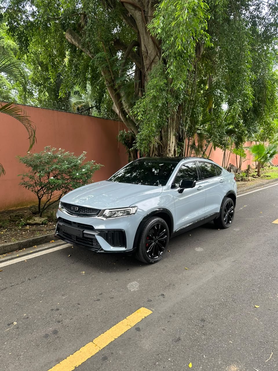 GEELY TUGELLA 2024