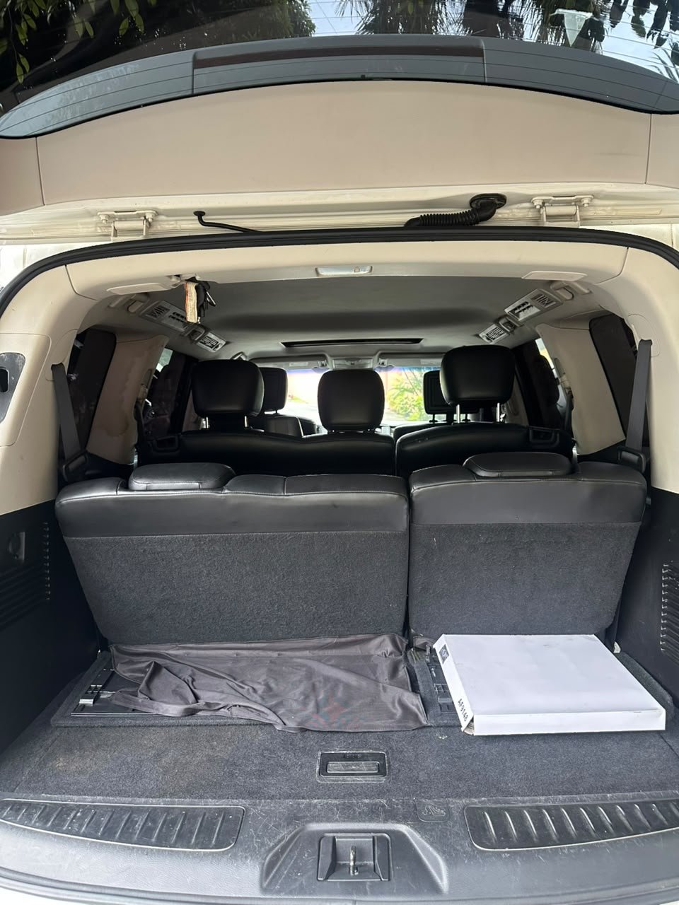 INFINITI QX56 2011 - Imagen 4