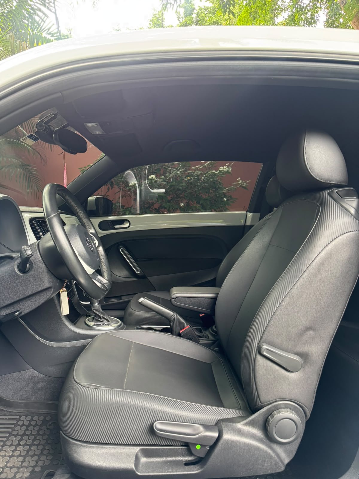 VOLSKWAGEN BEETLE 2016 - Imagen 4