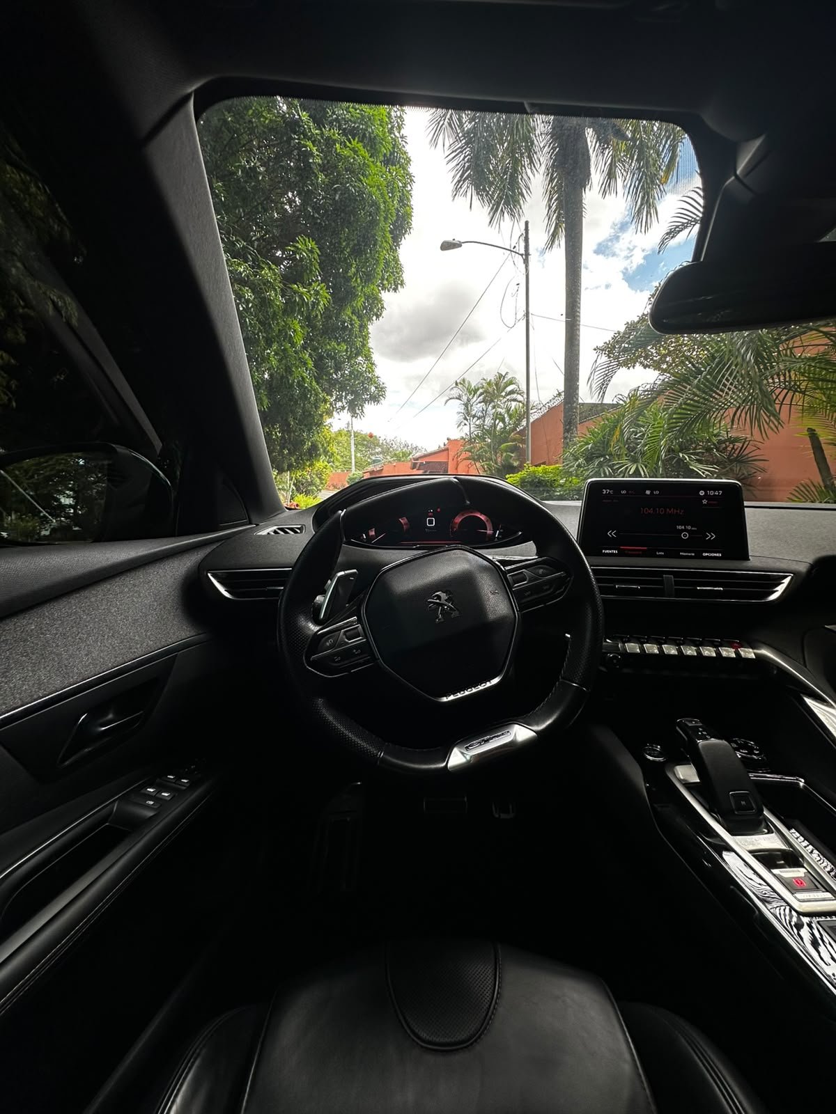 PEUGEOT 3008 2019 - Imagen 4