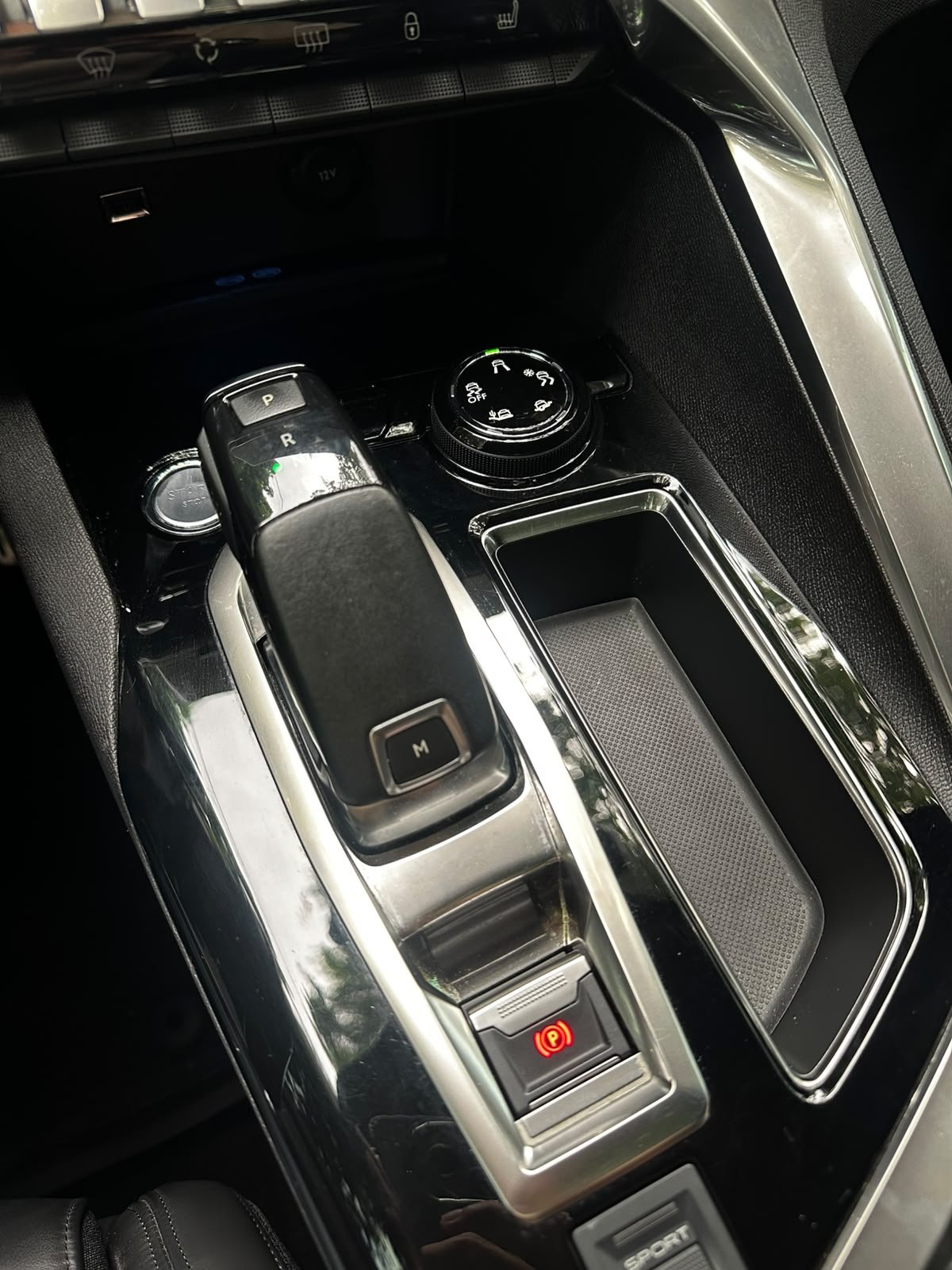 PEUGEOT 3008 2019 - Imagen 14