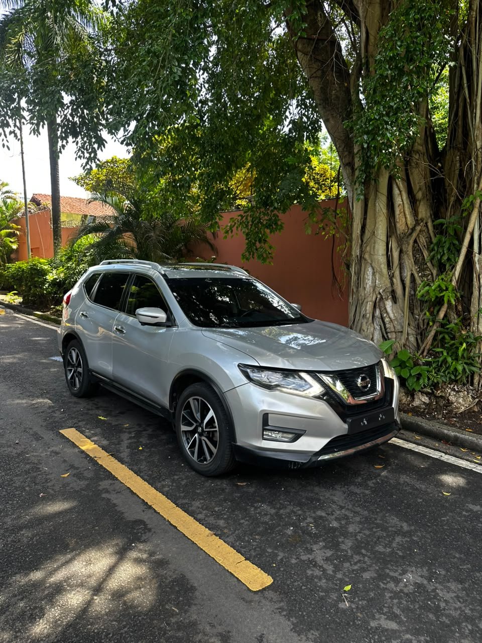 NISSAN XTRAIL 2019