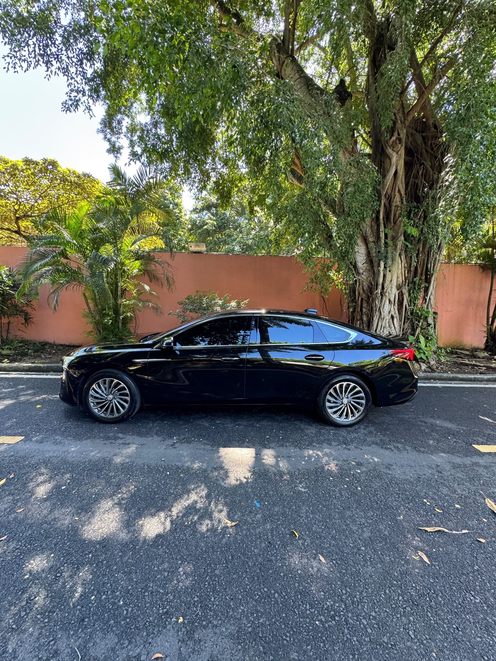 BUICK LACROSSE 2025 - Imagen 3