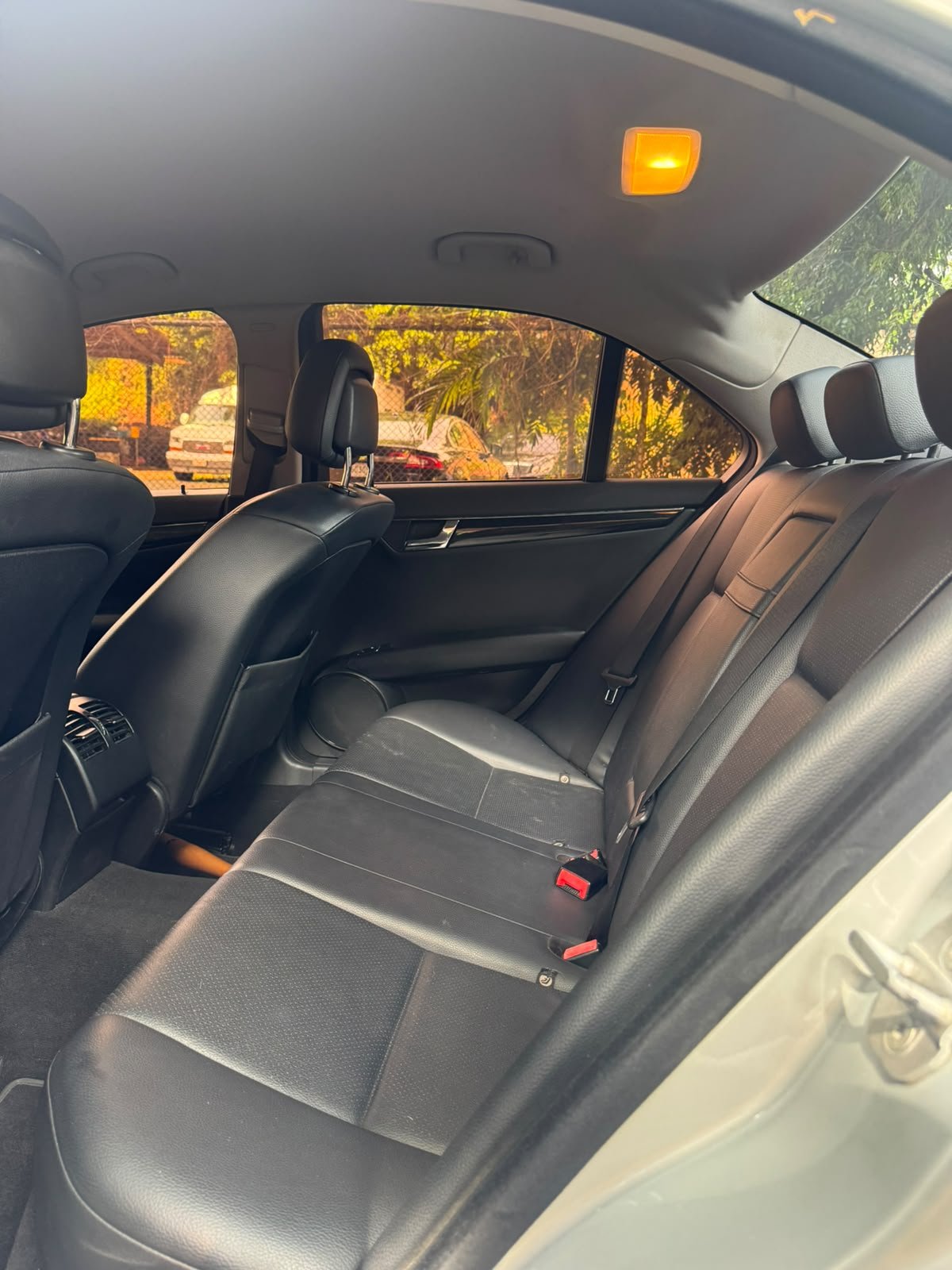 MERCEDES C180 2009 - Imagen 8