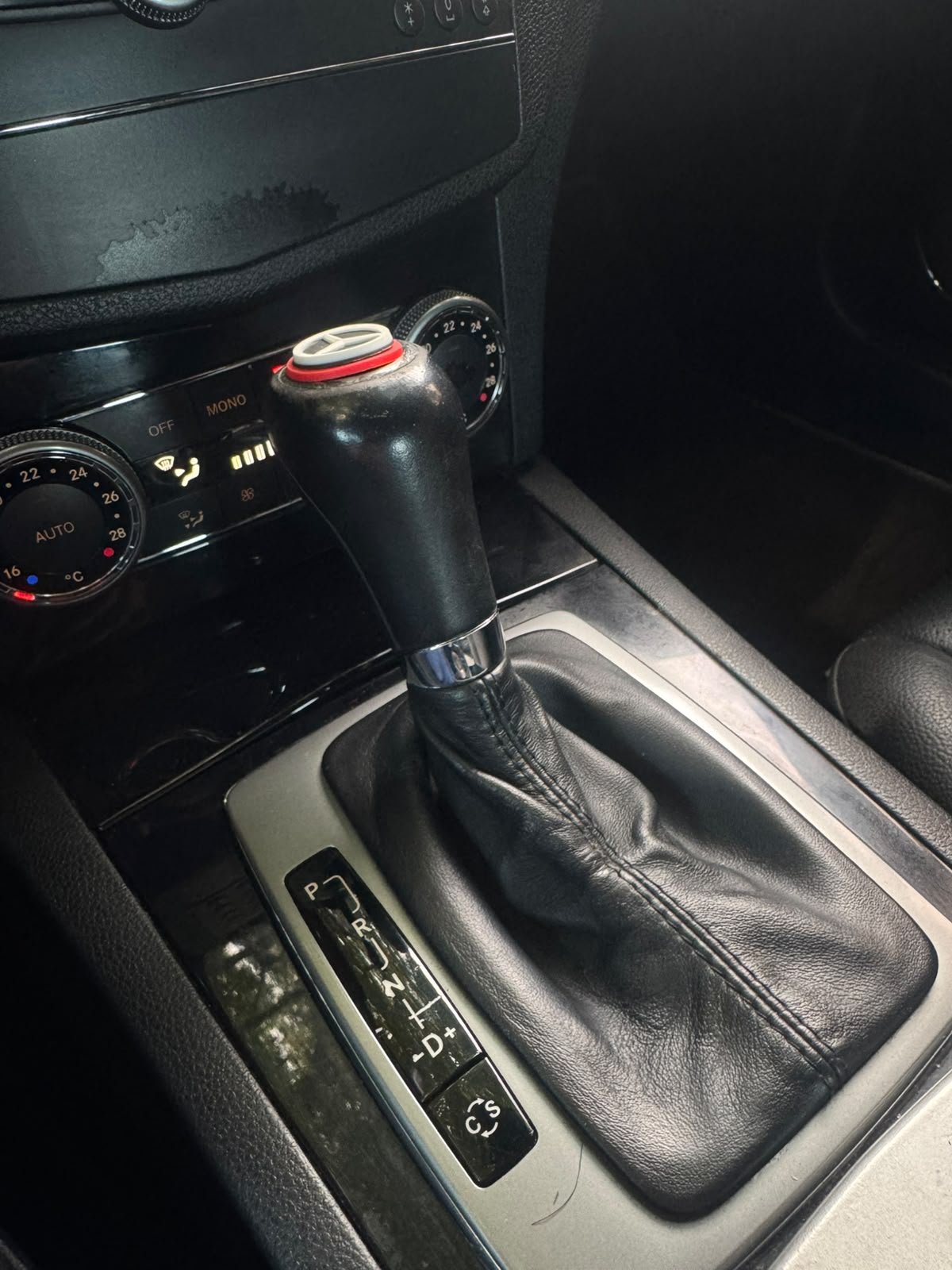 MERCEDES C180 2009 - Imagen 11