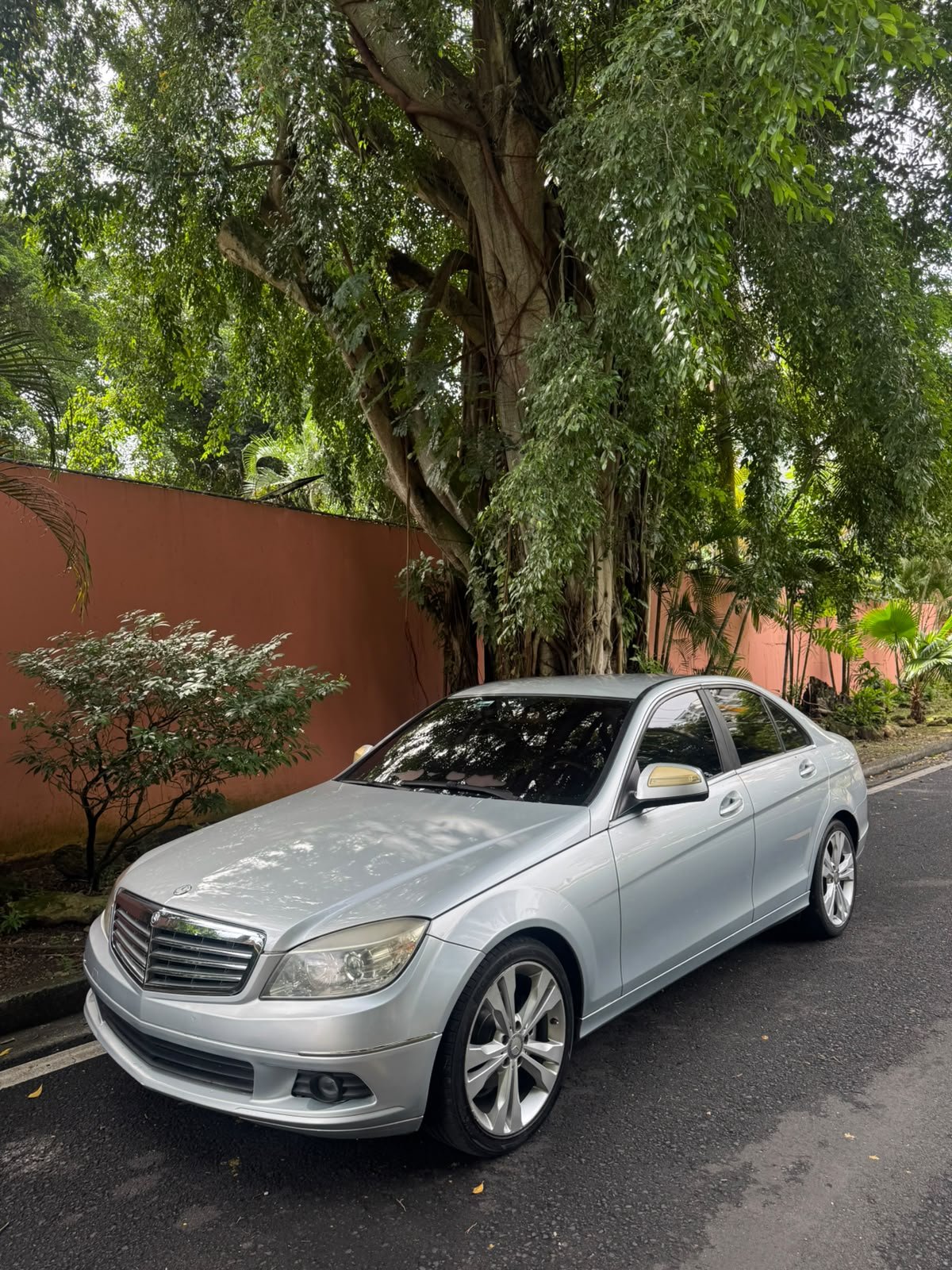 MERCEDES C180 2009