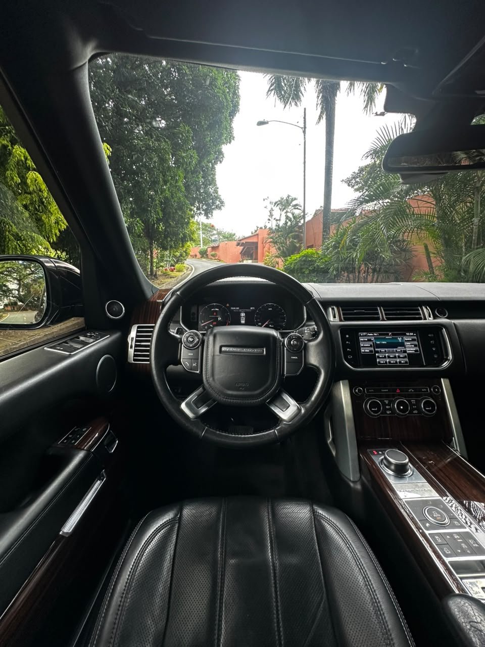 RANGE ROVER VOGUE 2016 - Imagen 9