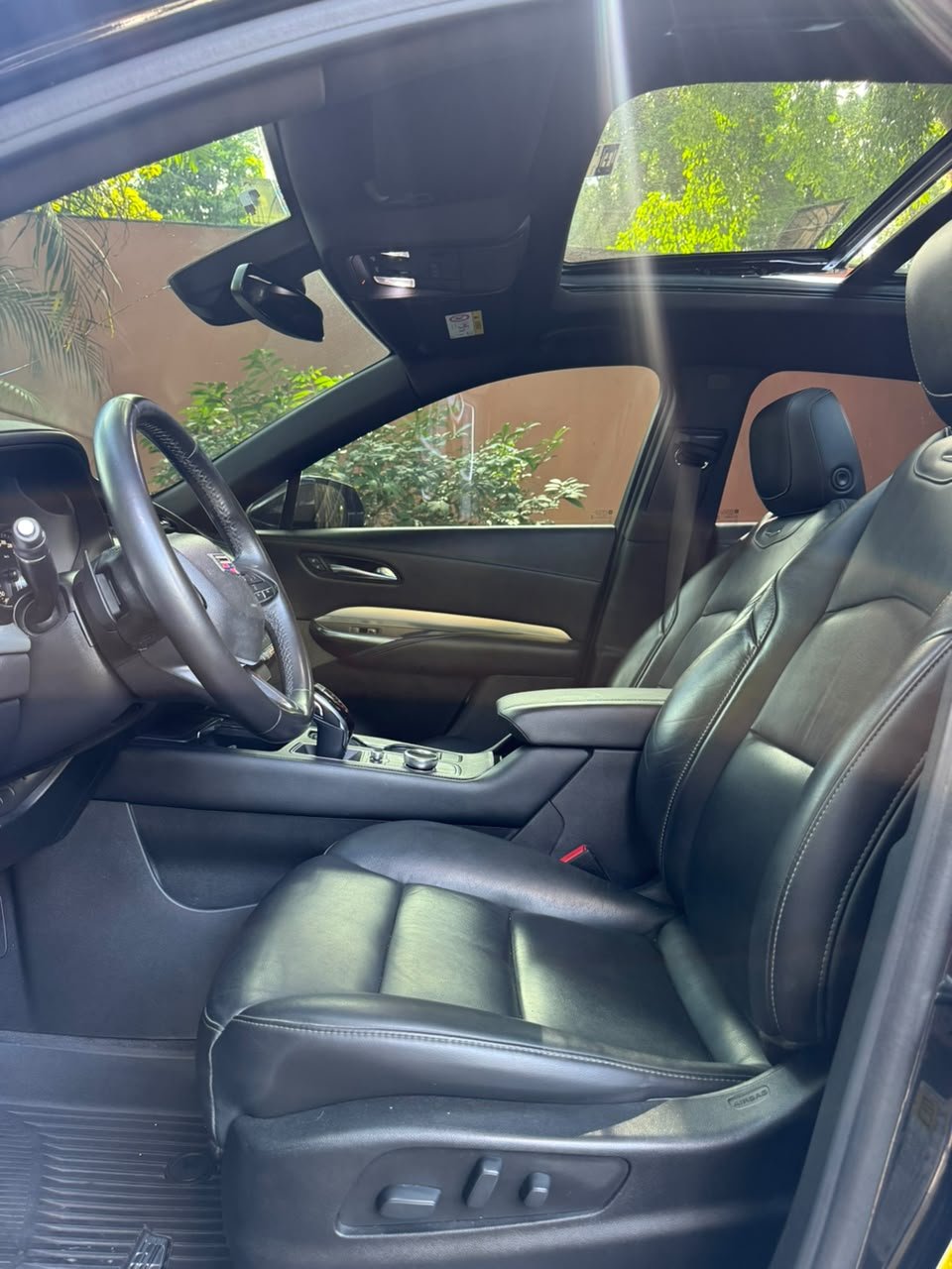 CADILLAC XT4 350T 2020 - Imagen 5