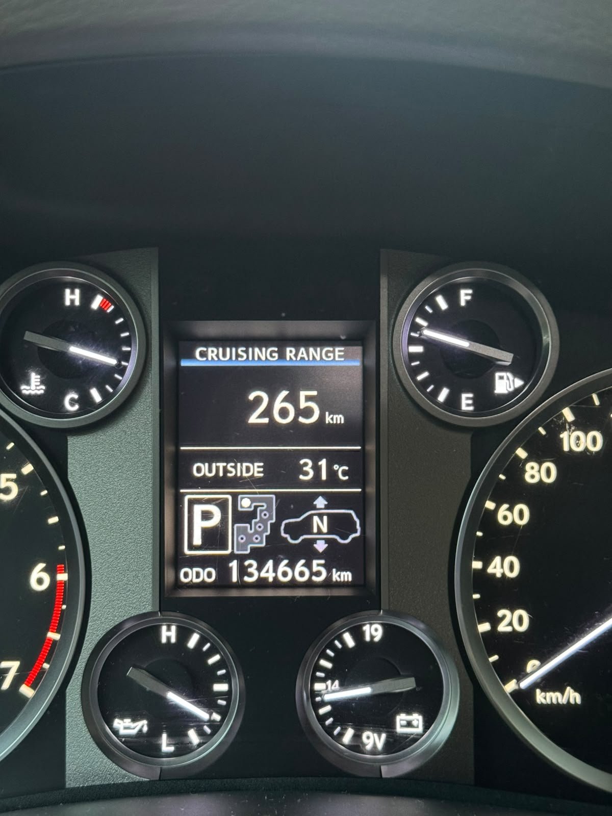 LEXUS LX570 2013 - Imagen 12