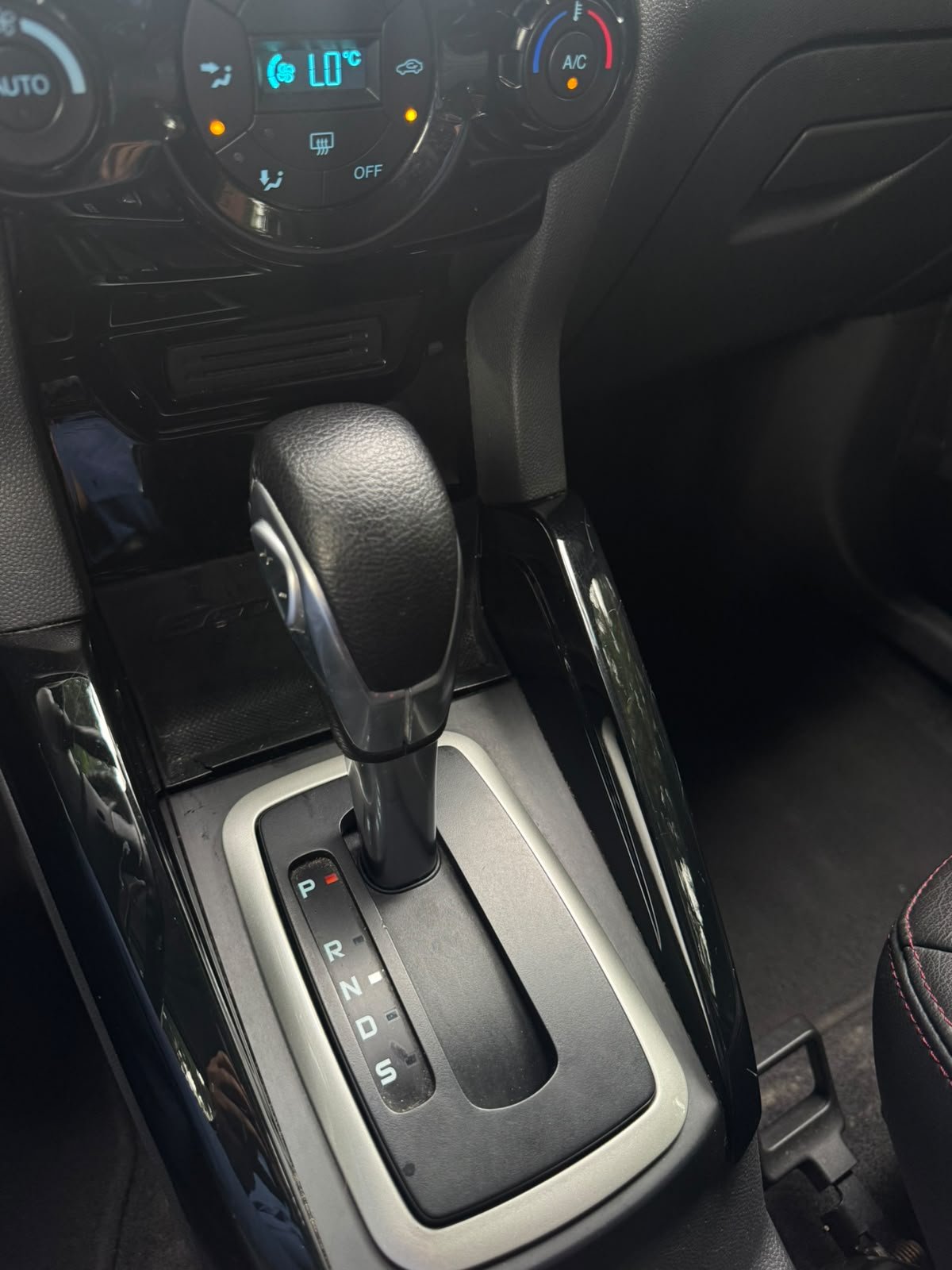 FORD ECOSPORT 2014 - Imagen 12