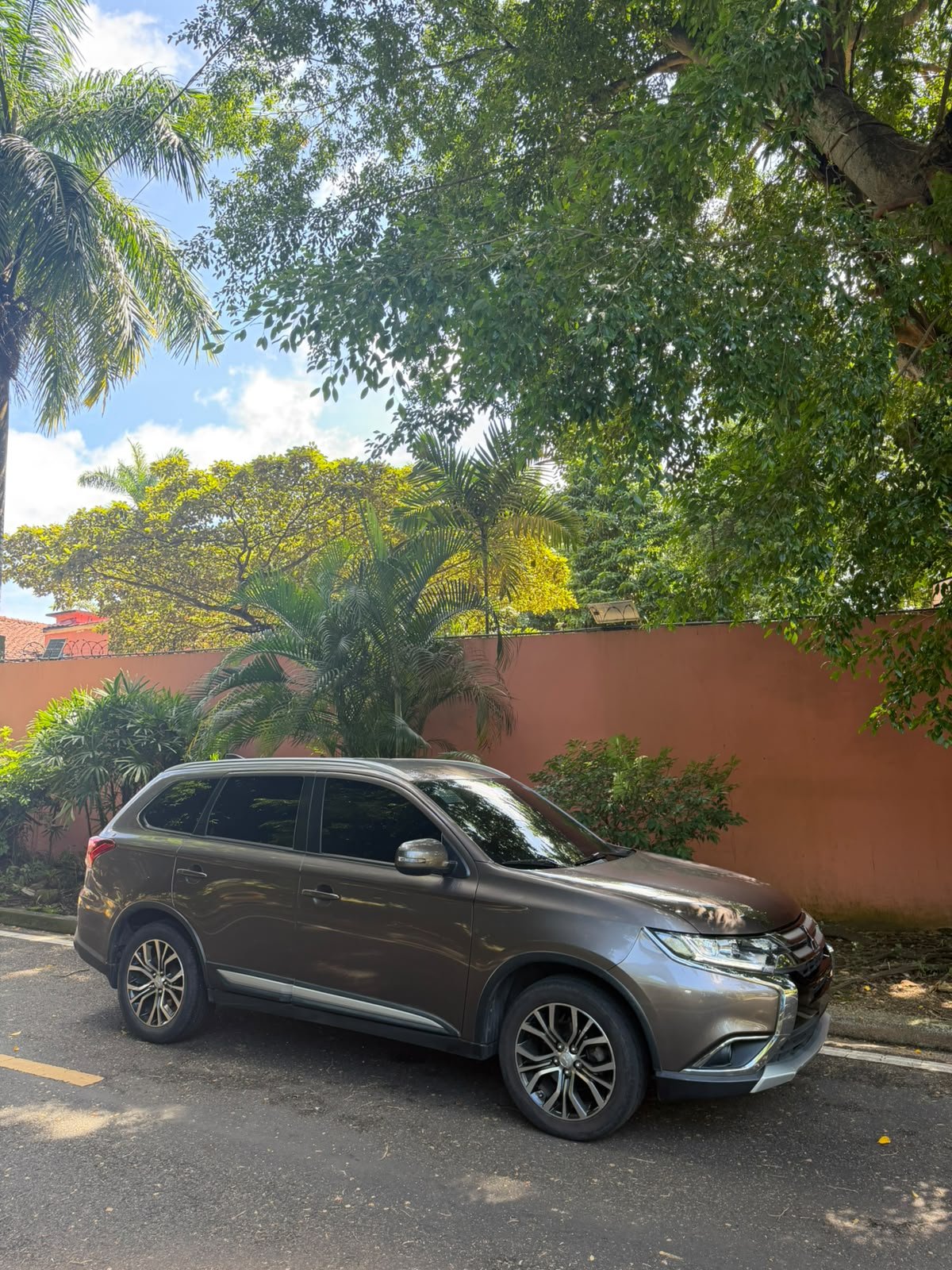 MITSUBISHI OUTLANDER 2018 - Imagen 3