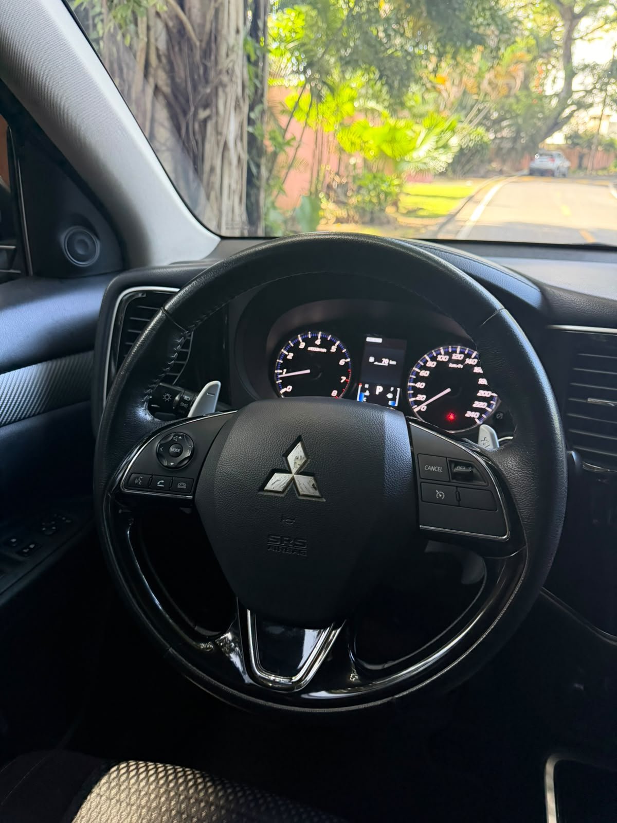 MITSUBISHI OUTLANDER 2018 - Imagen 11
